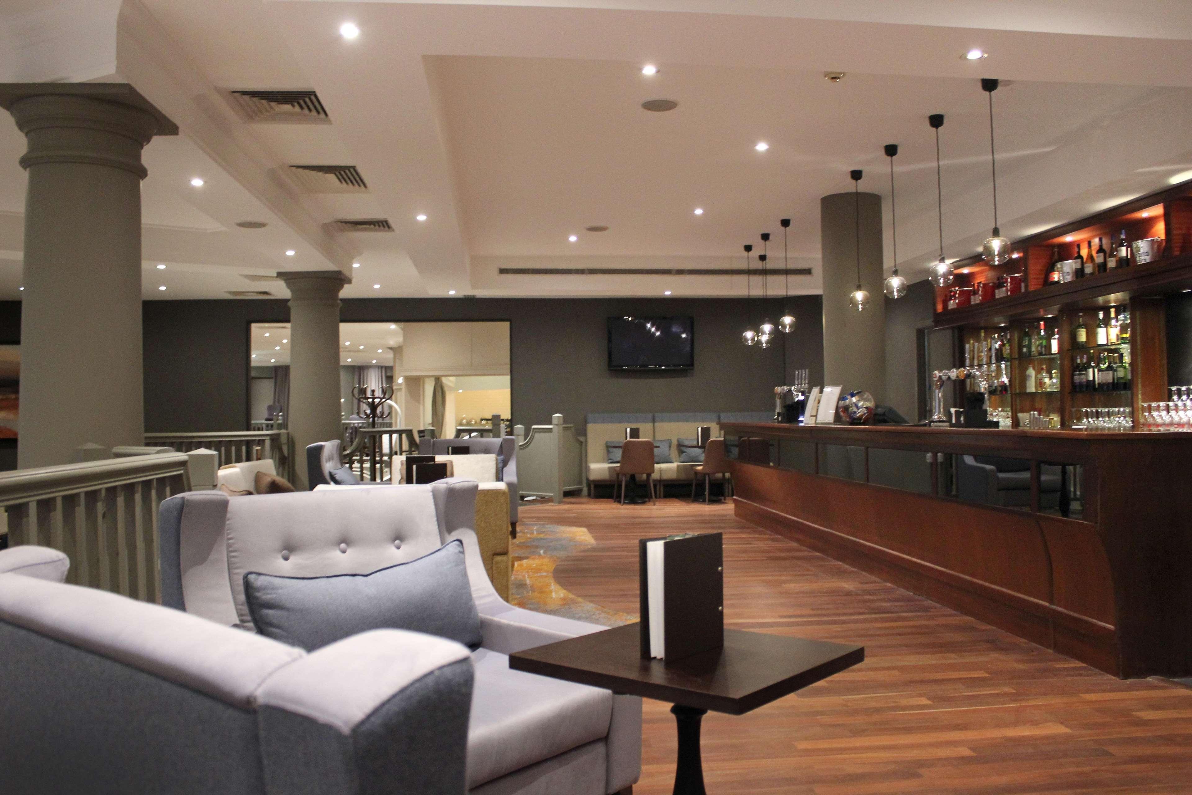 Doubletree By Hilton Swindon Hotel Εξωτερικό φωτογραφία