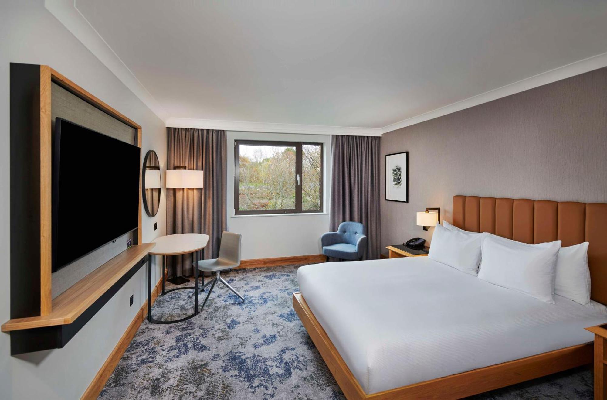 Doubletree By Hilton Swindon Hotel Εξωτερικό φωτογραφία